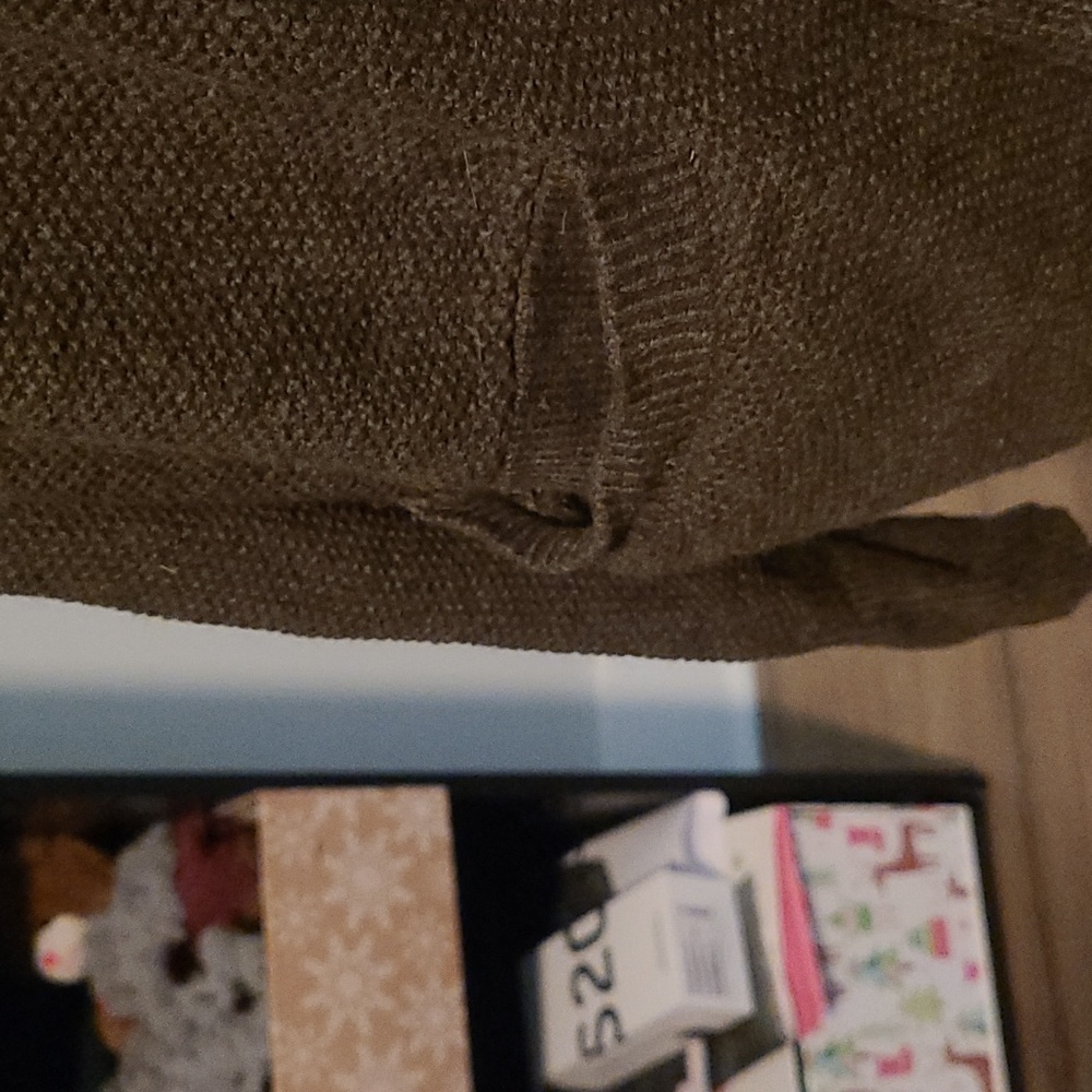 Cardigan - Picture 2 of 2